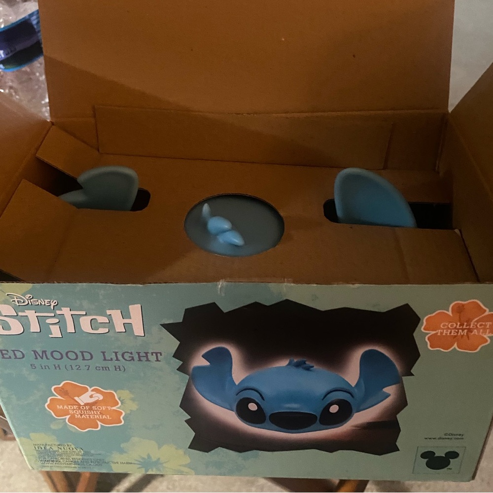 Disney Stitch LED Mood Light - Vibrant Blue - Picture 10 of 12